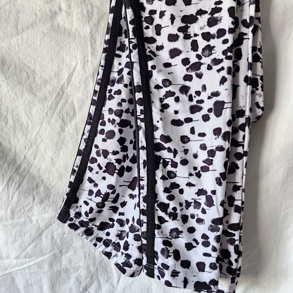 New without tags Adidas 3 stripe "inksplot" leggings - Picture 5 of 8